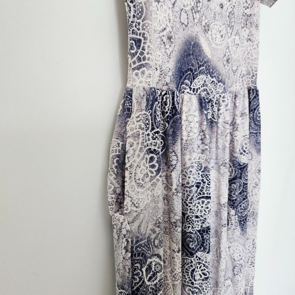 Vintage Cottagecore Maxi Dress Floral 3D Texture‎ Purple White Y2K // Medium - Picture 10 of 15